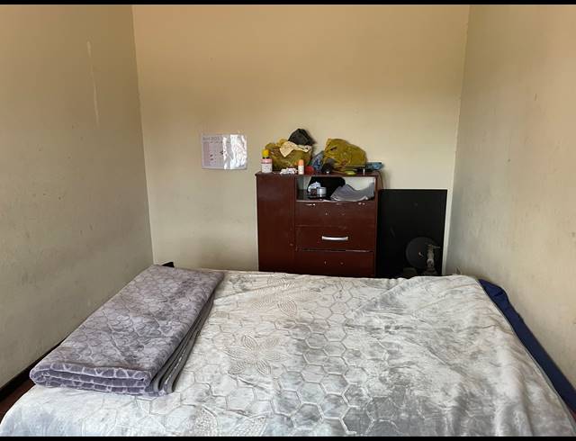 2 BEDROOM FREEHOLD FOR SALE IN MABOPANE  UNIT U